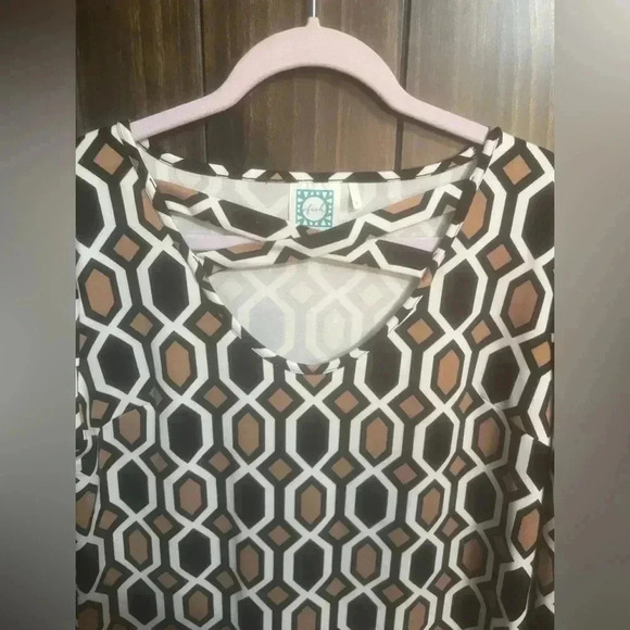 Vfish L Aline Jersey Knit Dress-Geometric Pattern. Size: Large - Picture 5 of 8